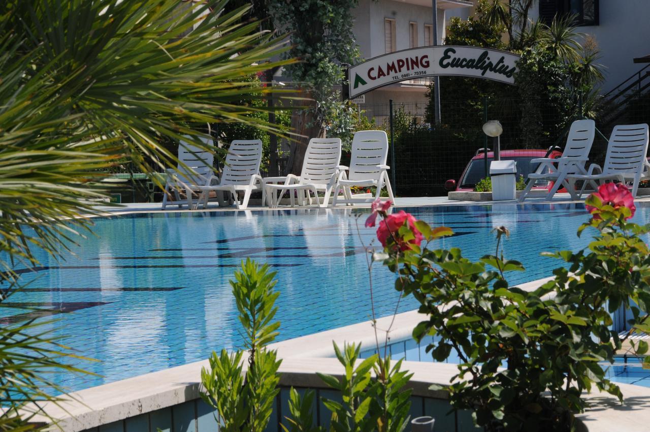 Camping & Village Eucaliptus Alba Adriatica Dış mekan fotoğraf